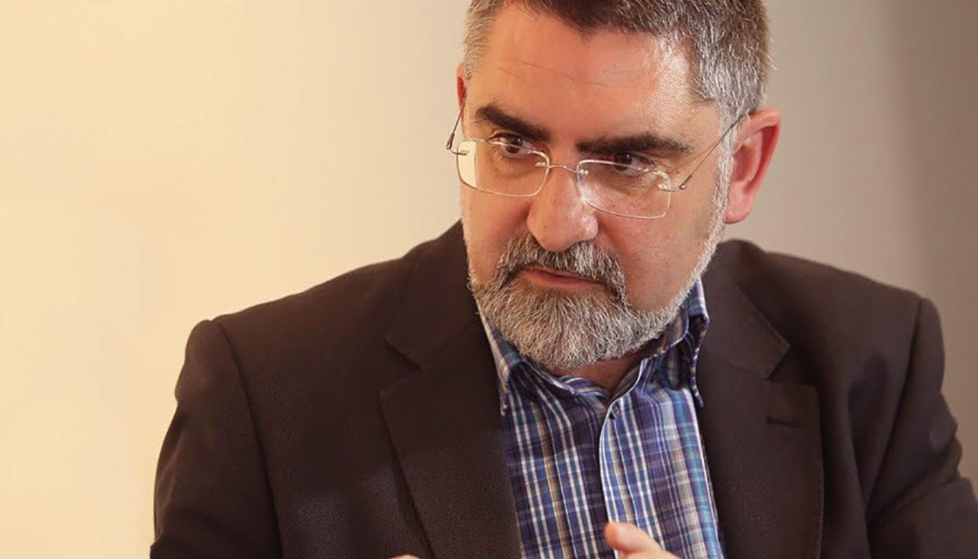 El historiador Antonio Espino López, autor del libro ‘La invasión de América’ (Arpa)